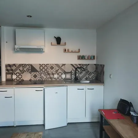 Mezzanine Au Pied Des Montagnes דירה לה פון-דה-קלה